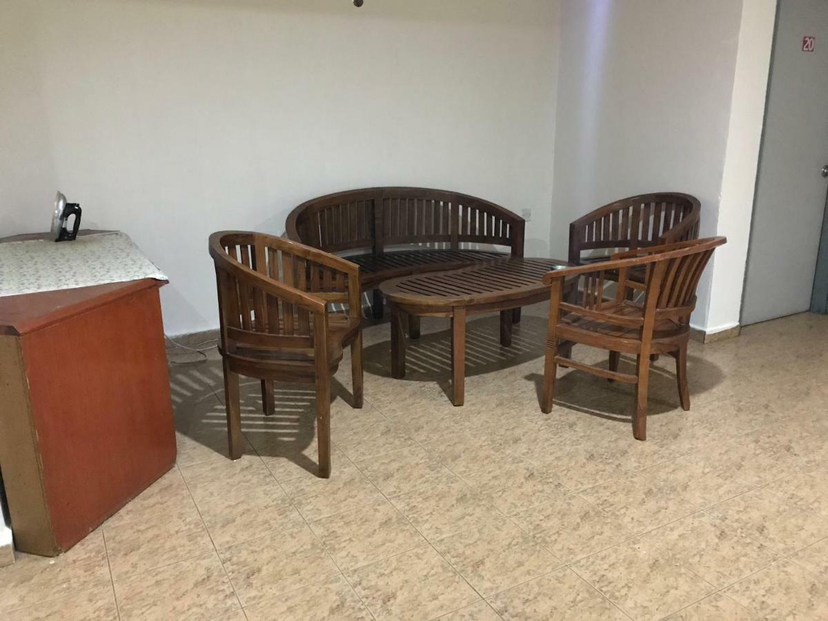 Hotel Cahaya Tanjong Malim Bagian luar foto