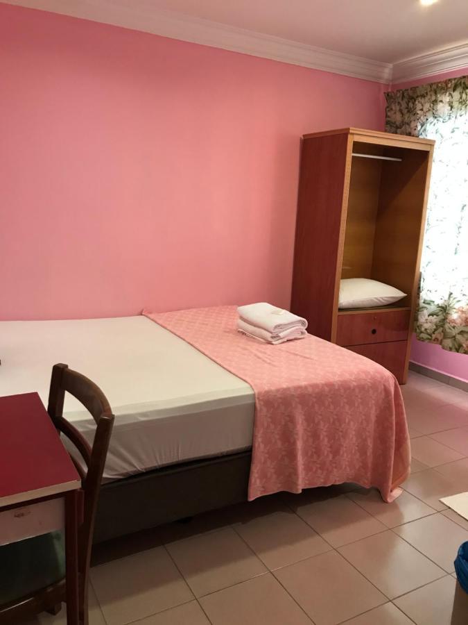 Hotel Cahaya Tanjong Malim Bagian luar foto